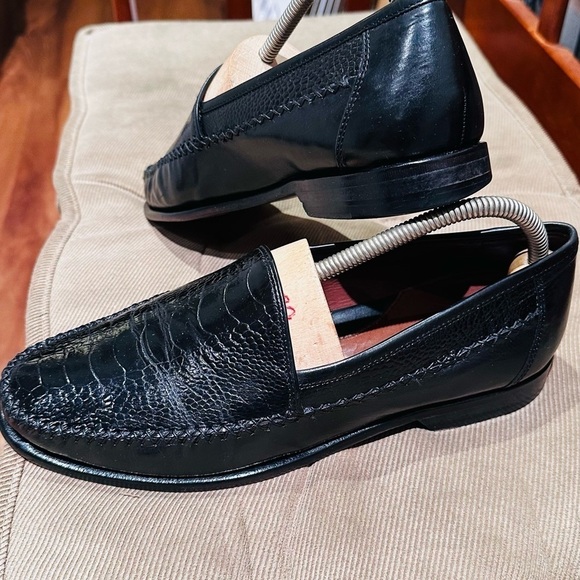 Johnston & Murphy Croc Design Loafers. - Picture 2 of 14